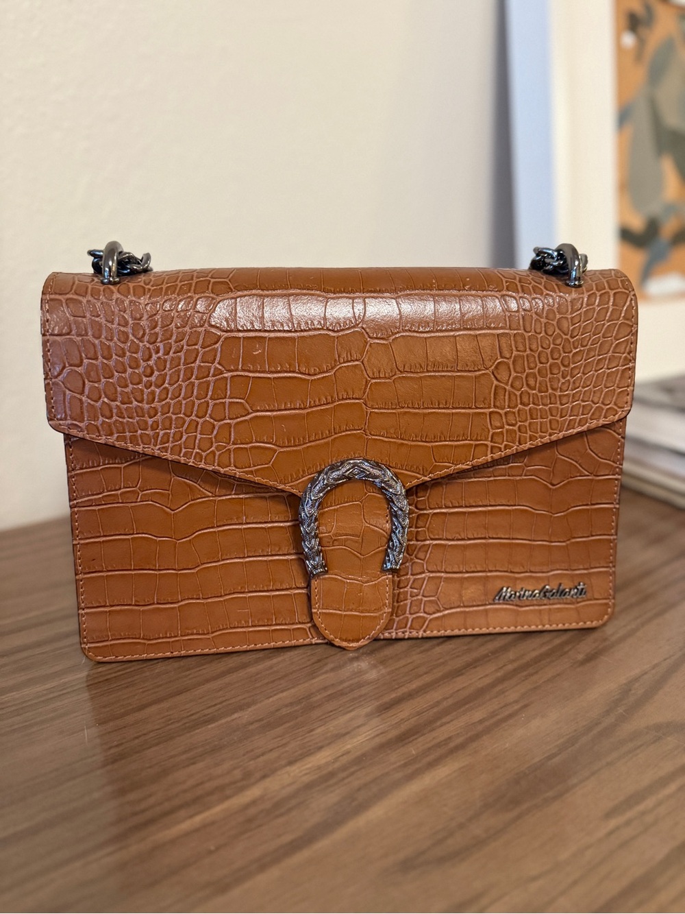 Vintage Cognac Croc-Embossed Shoulder Bag with Metal Horsebit Detail